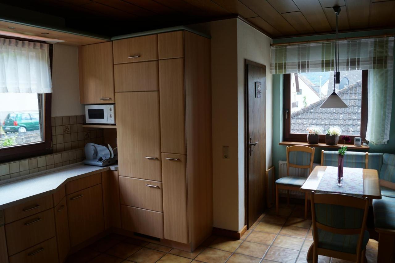 Ferienwohnung Unter Dem Schild Oberfell Екстериор снимка